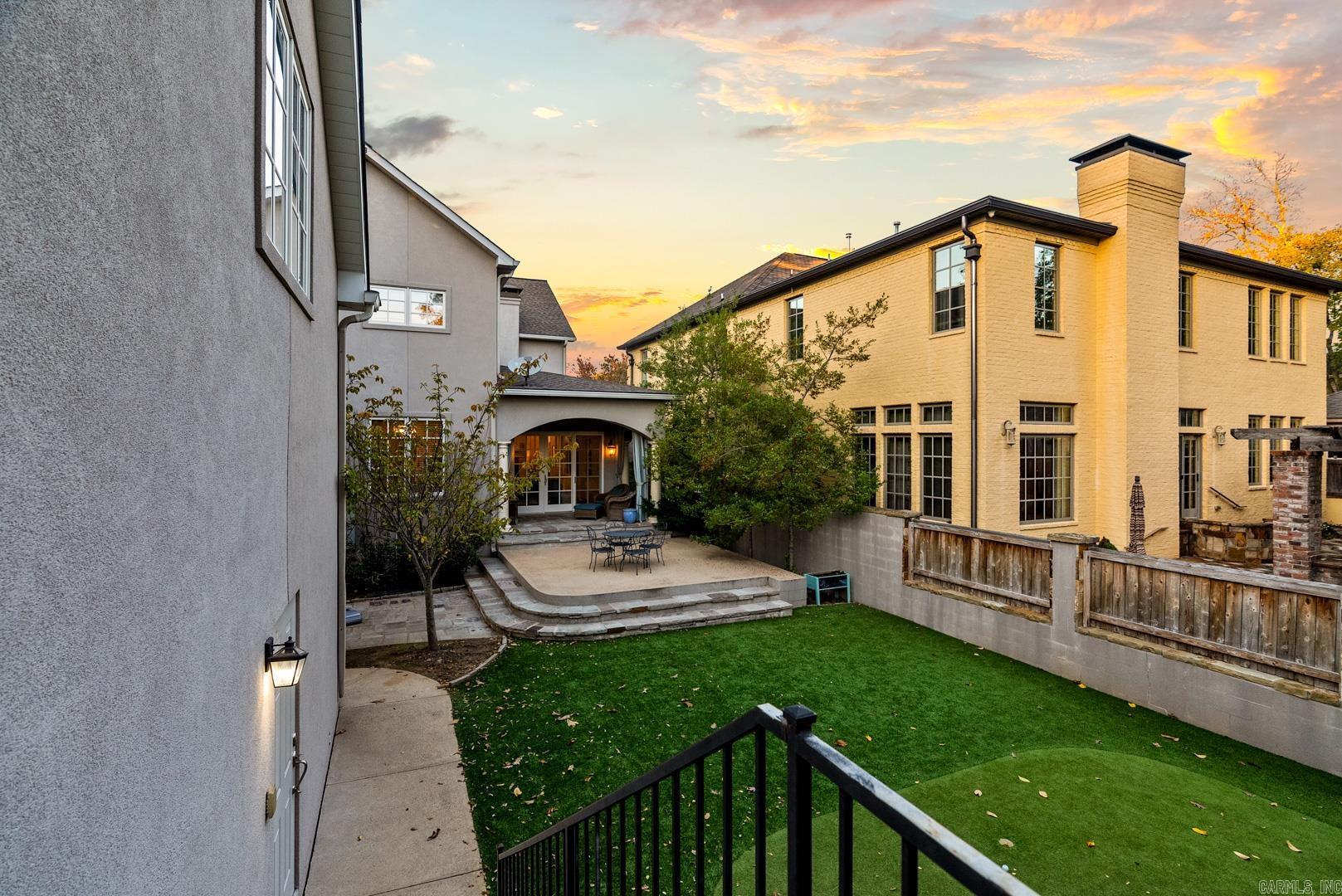 Newtons - Residential