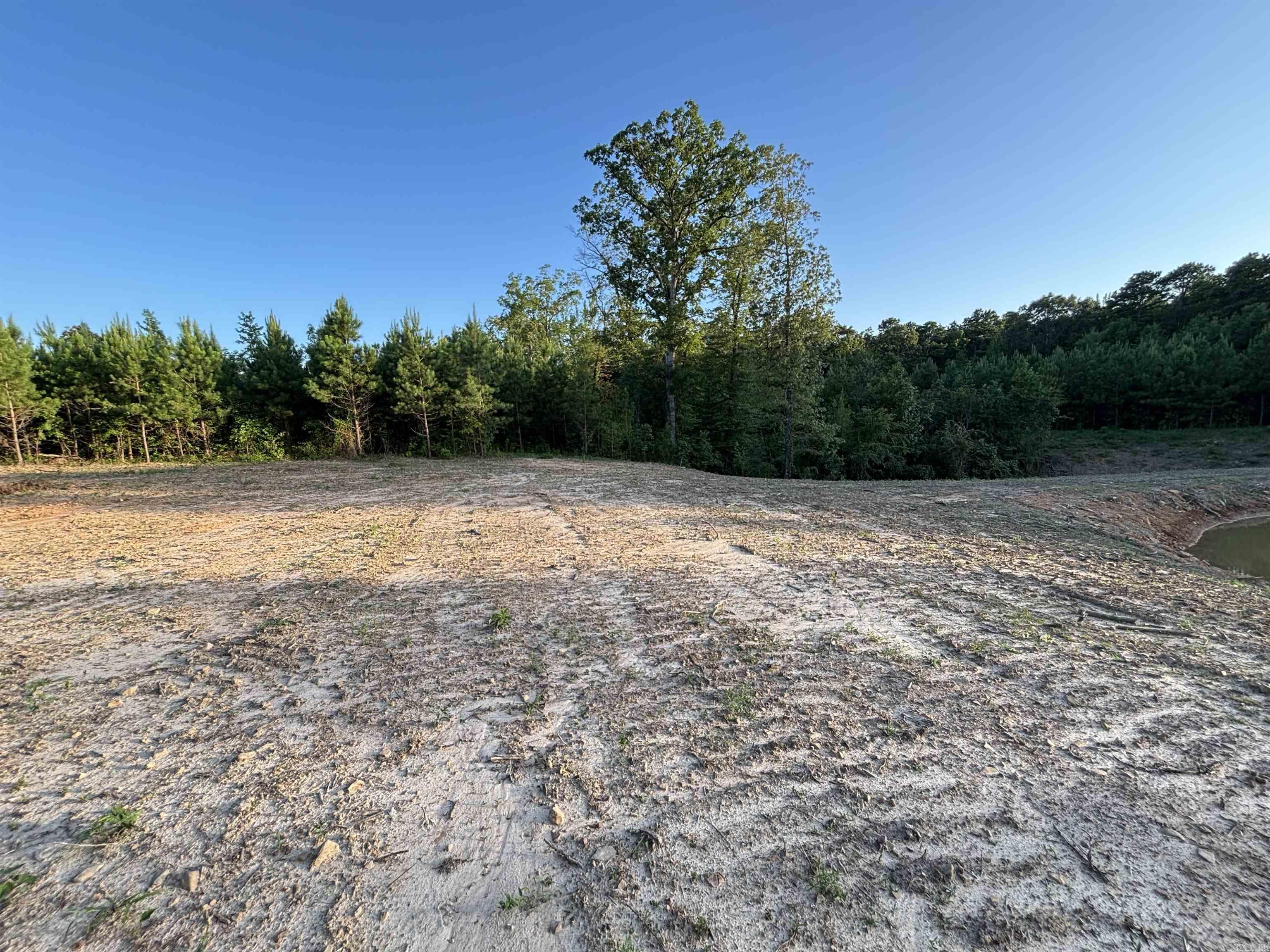 Lake Avalon Estates - Land