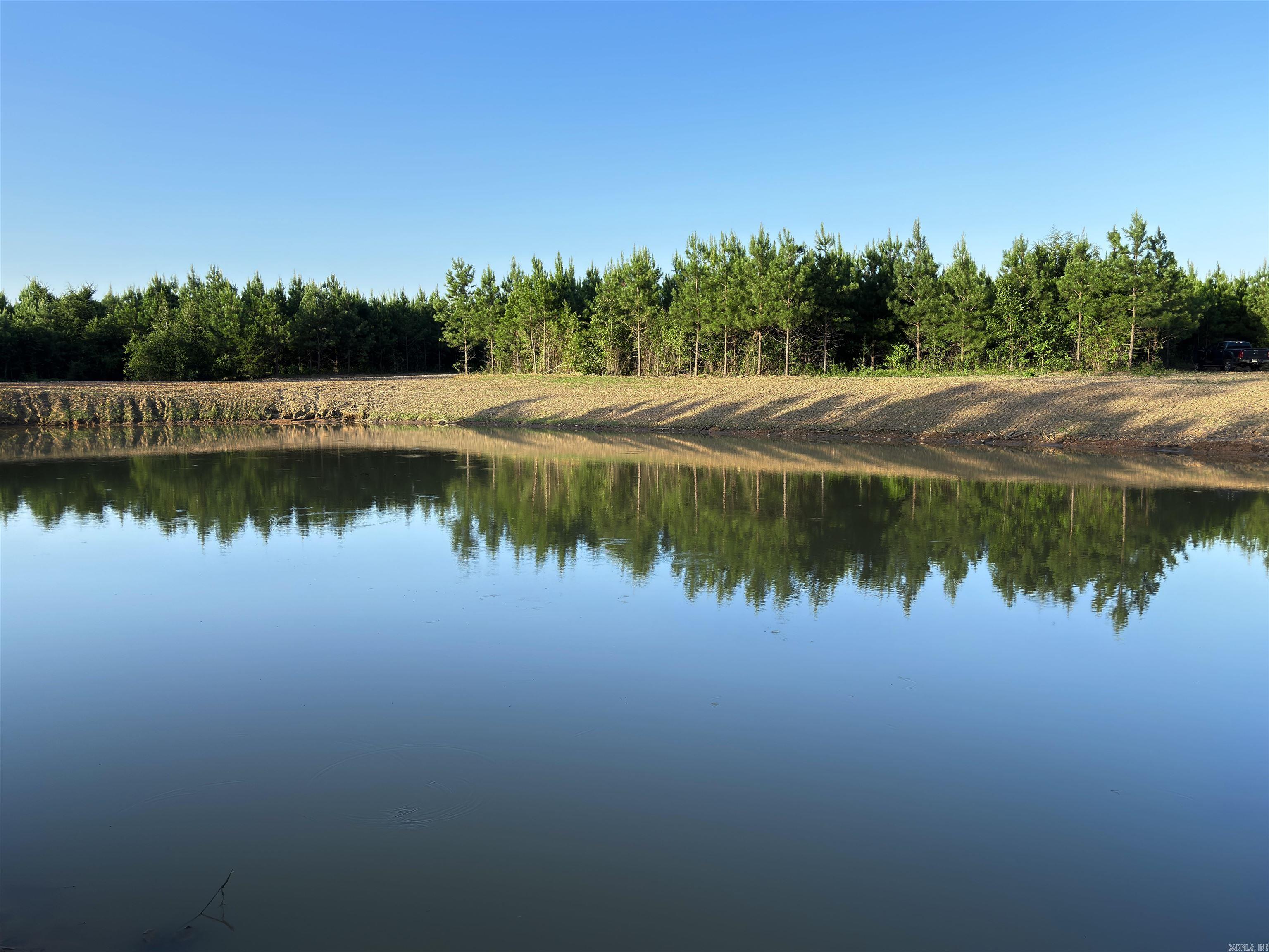 Lake Avalon Estates - Land