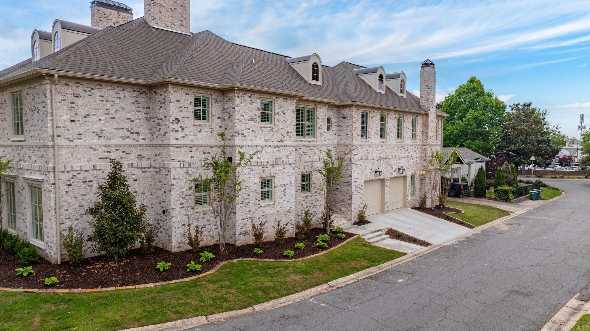 FOREST HEIGHTS PLACE - Residential