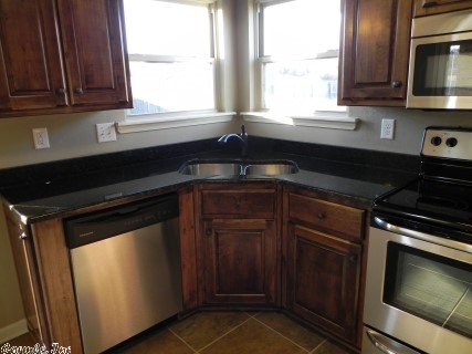 Silver Streak - Residential