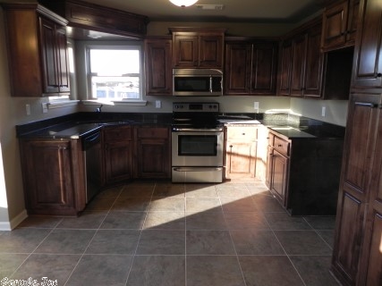 Silver Streak - Residential