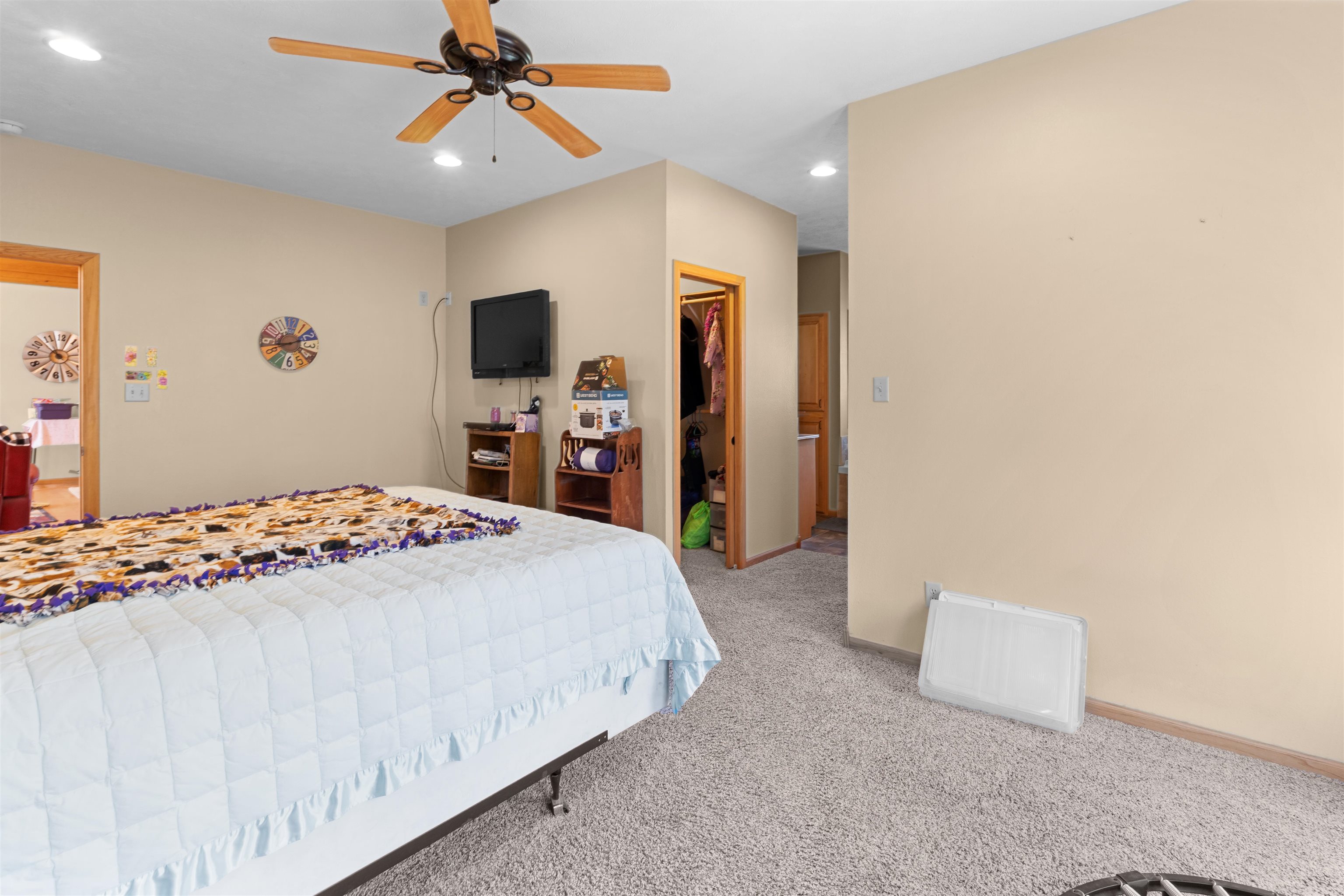 SOPHIA GALLOWAY - Residential