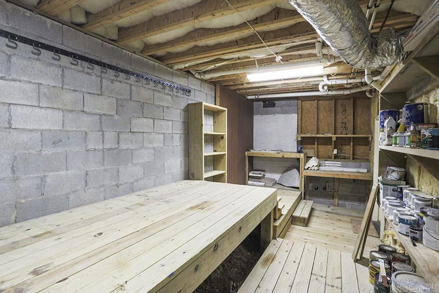 WOODLANDS EDGE - Residential