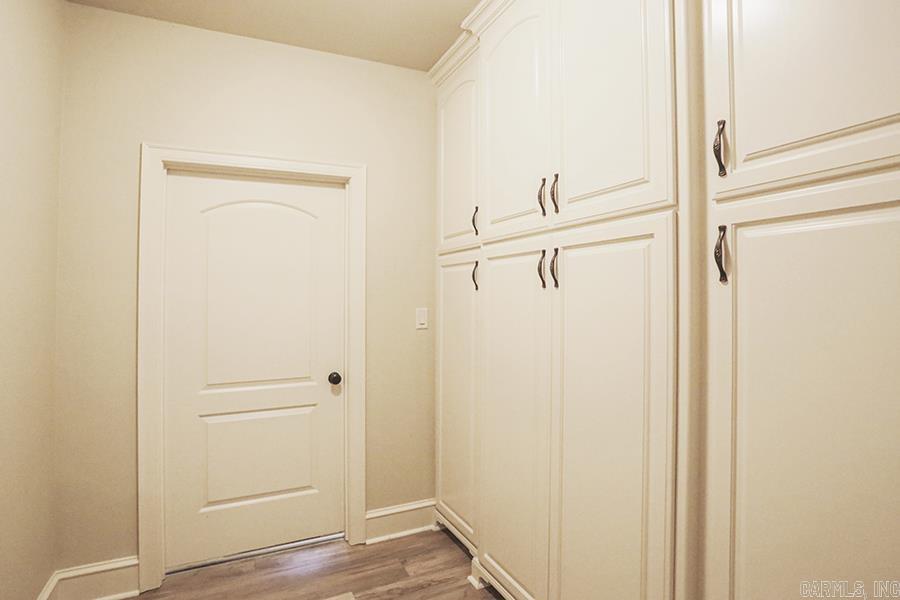 WOODLANDS EDGE - Residential