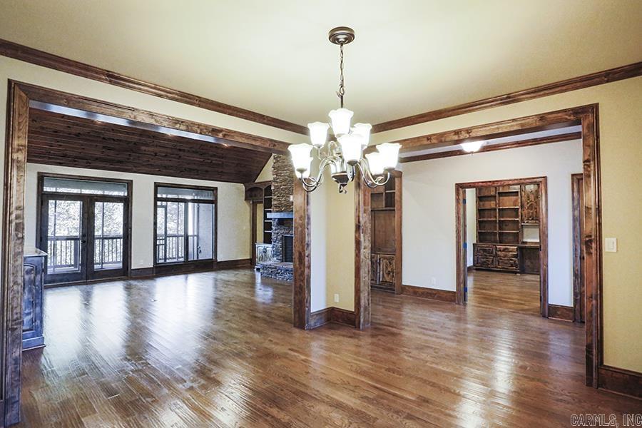 WOODLANDS EDGE - Residential