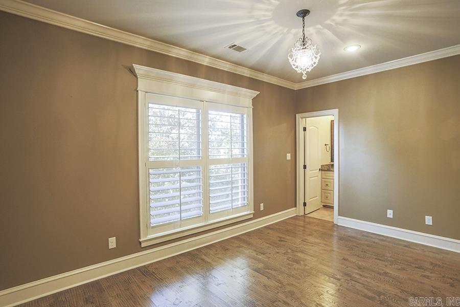 WOODLANDS EDGE - Residential