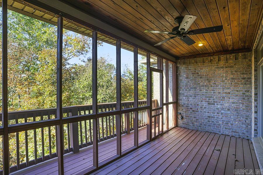 WOODLANDS EDGE - Residential