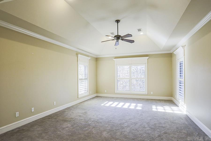 WOODLANDS EDGE - Residential