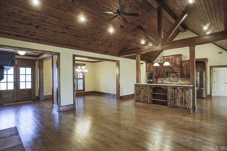 WOODLANDS EDGE - Residential