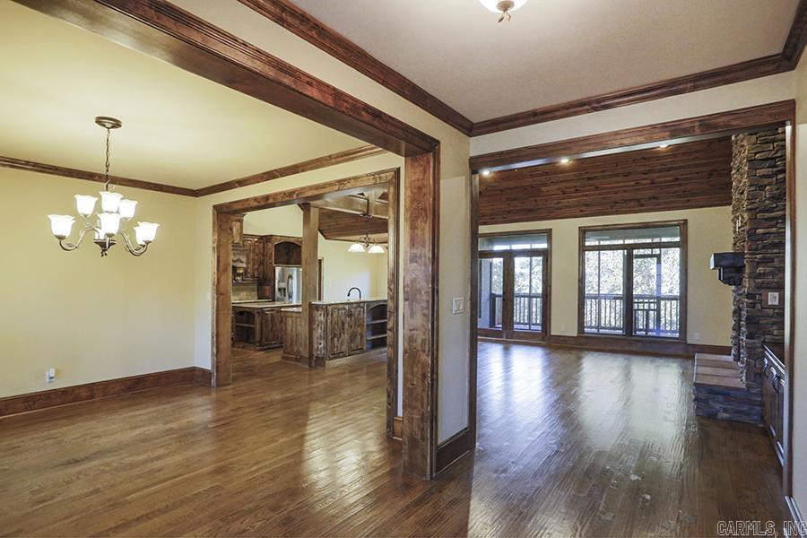 WOODLANDS EDGE - Residential