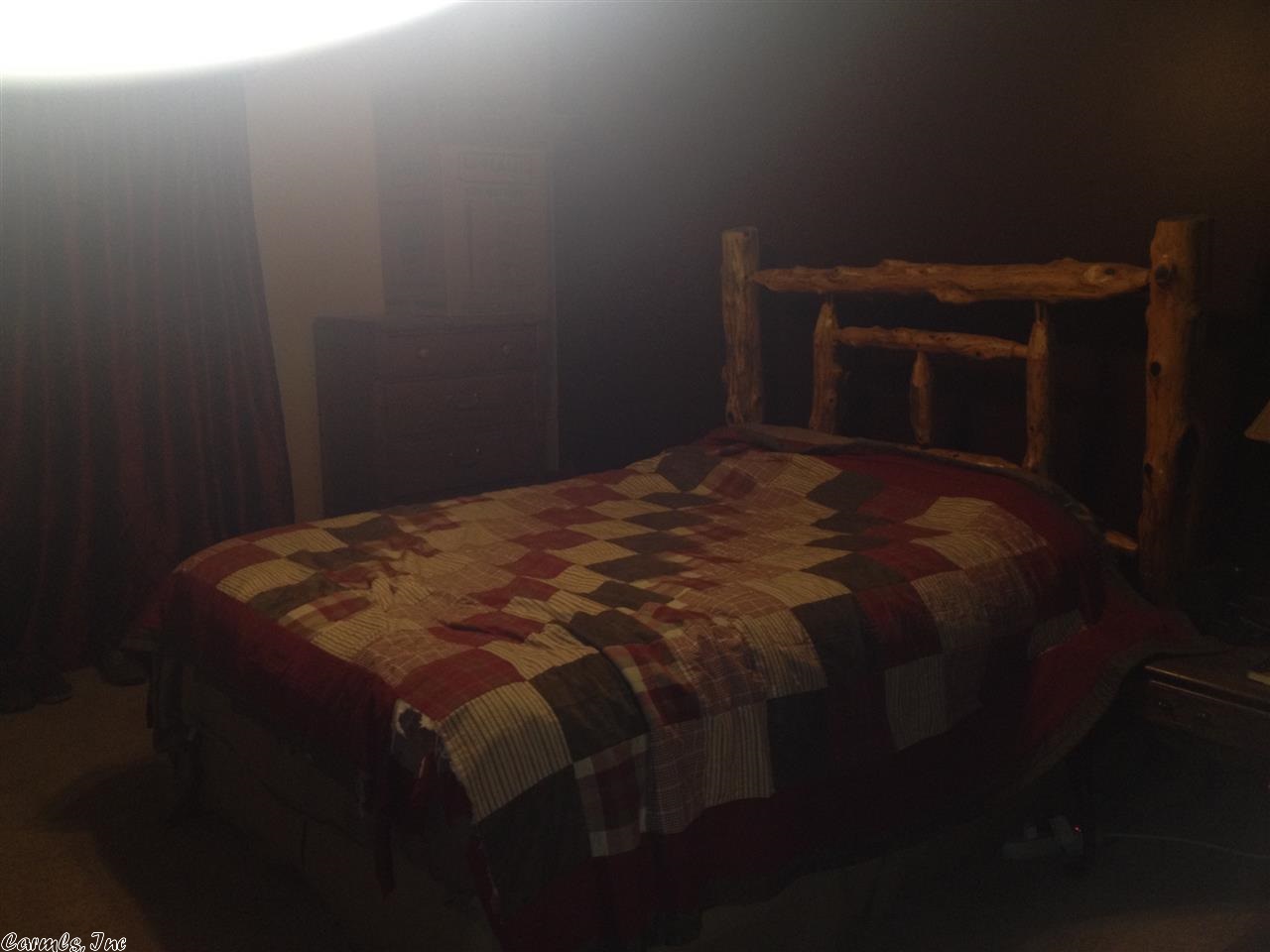 CRYSTAL LAKE - Residential