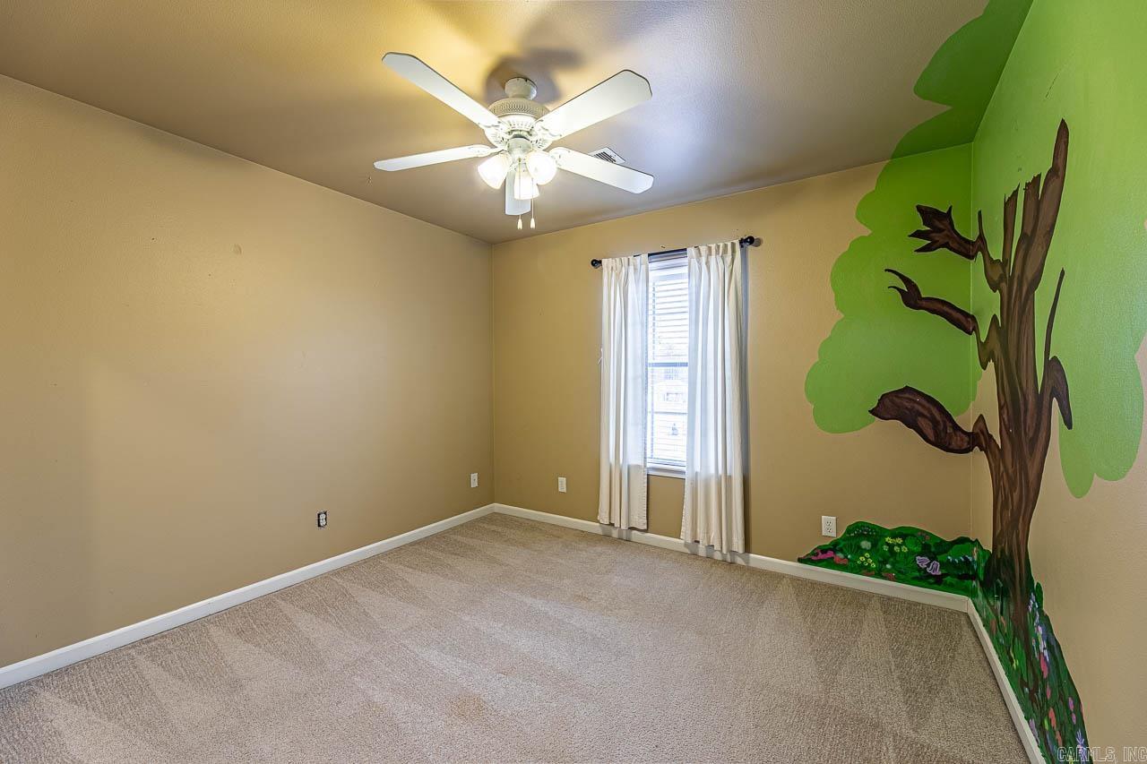 NORTH POINT GLENN ADDN - Residential