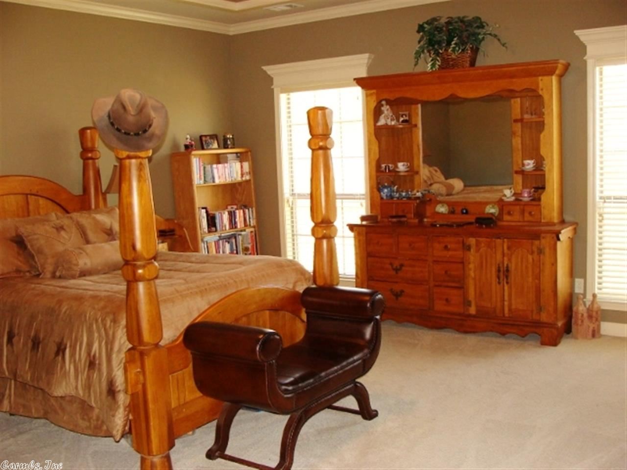 MAUMELLE VALLEY ESTATES - Residential