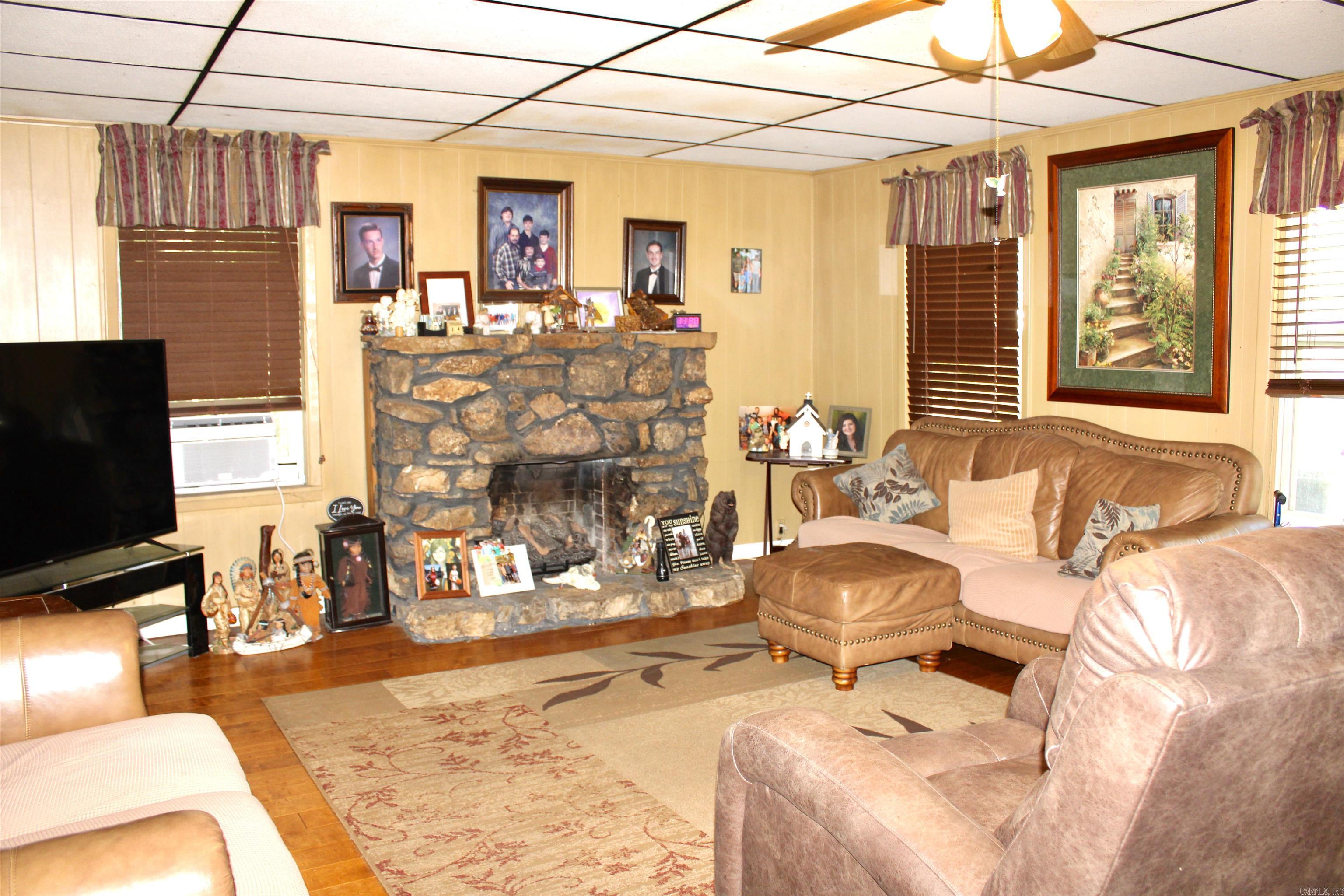 WALNUT RIDGE ORIGINAL - Residential