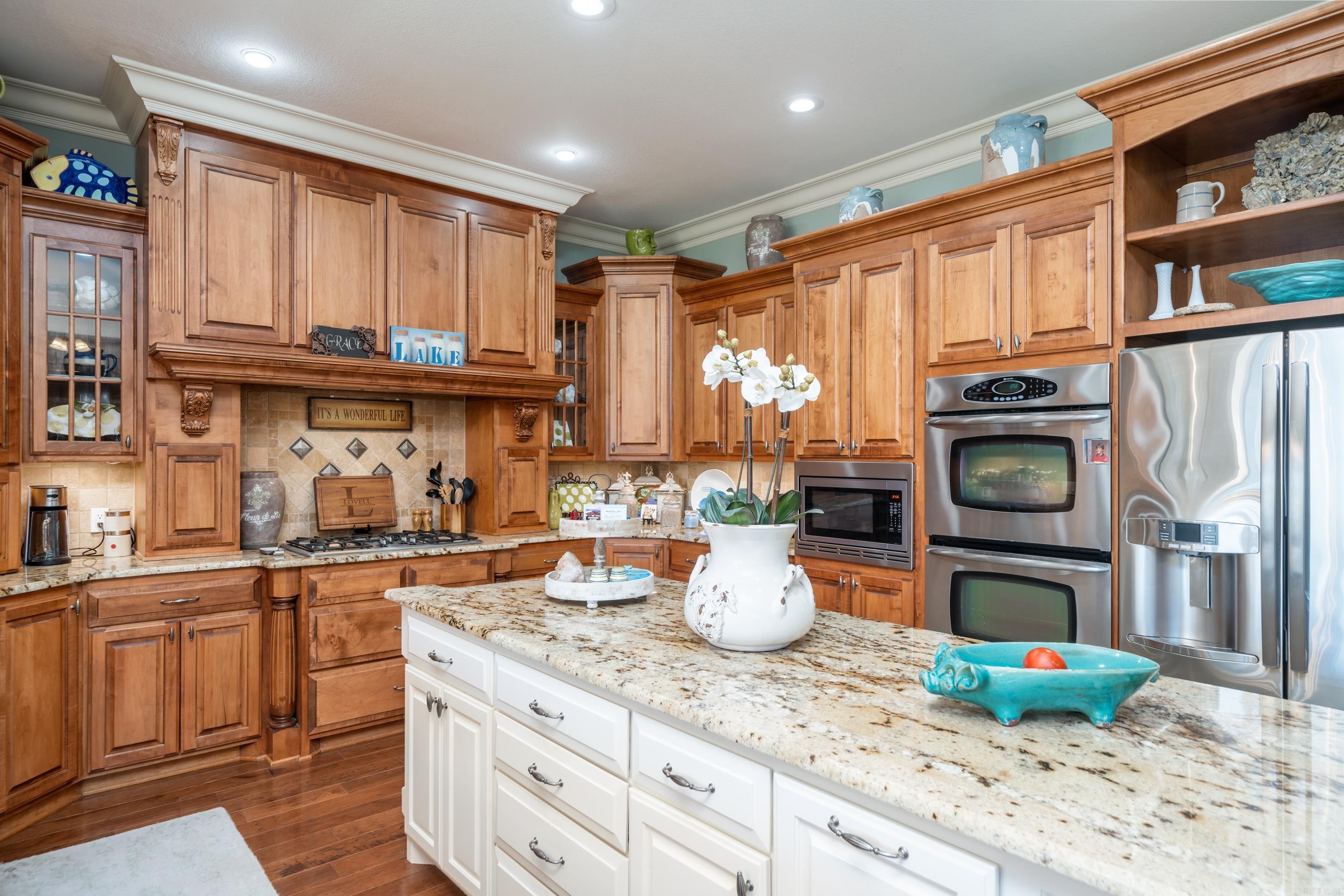 Oak Shores Estates - Residential