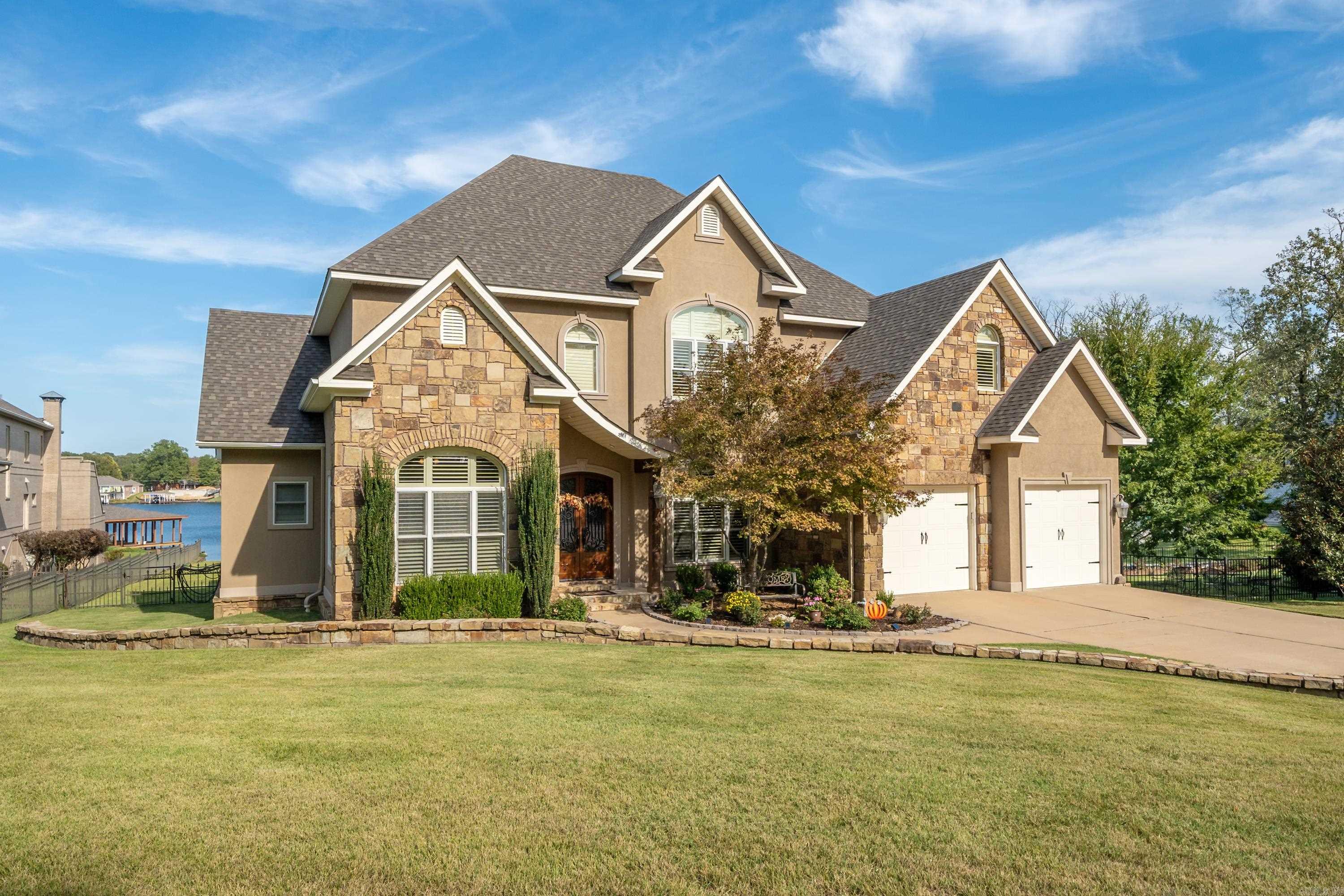 Oak Shores Estates - Residential