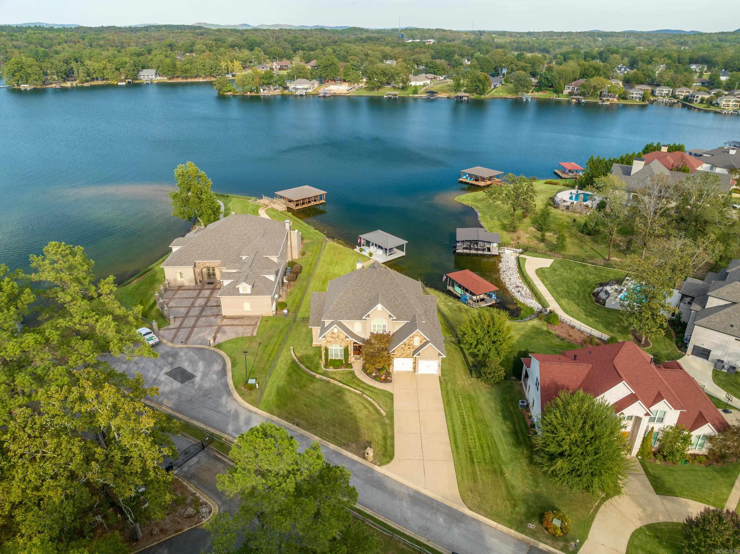 Oak Shores Estates - Residential