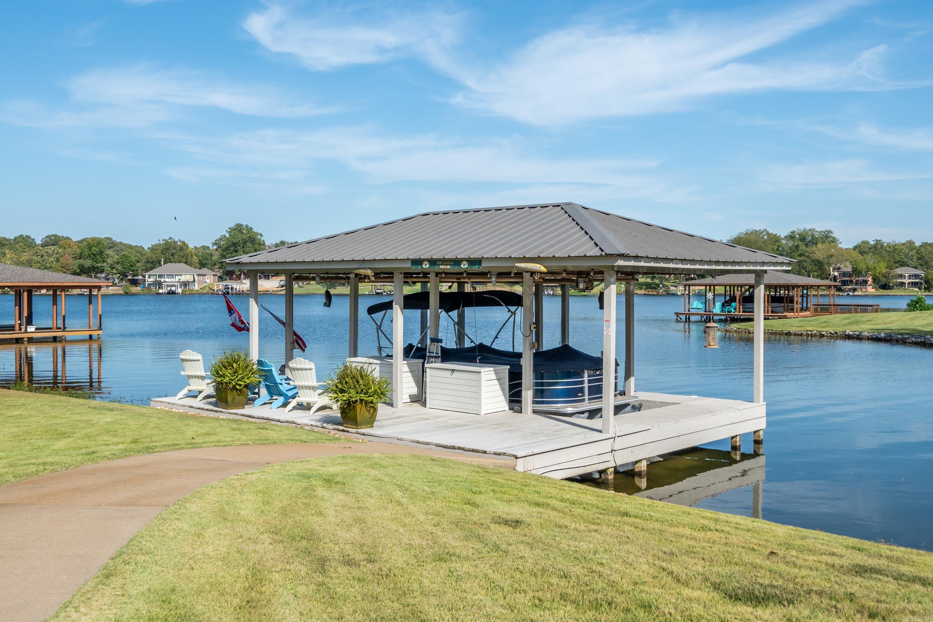 Oak Shores Estates - Residential