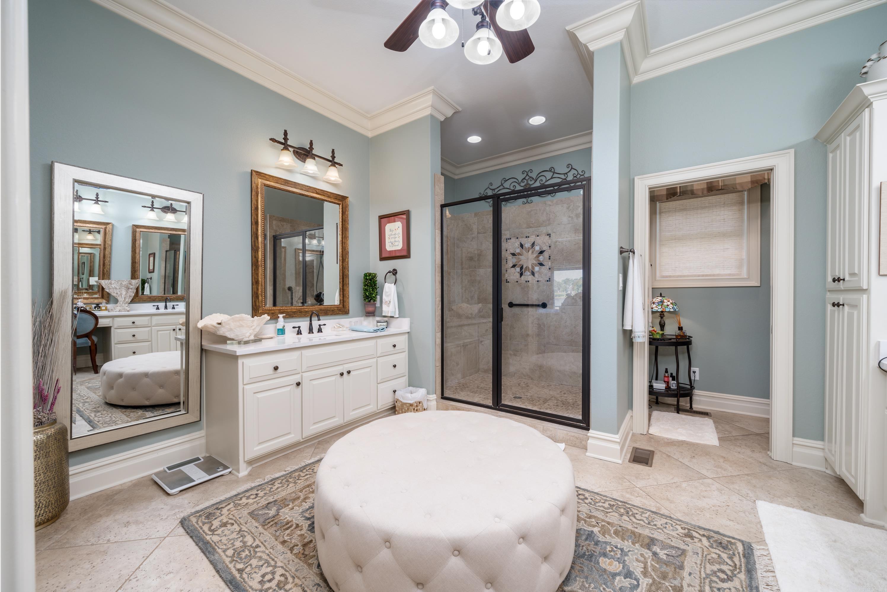 Oak Shores Estates - Residential