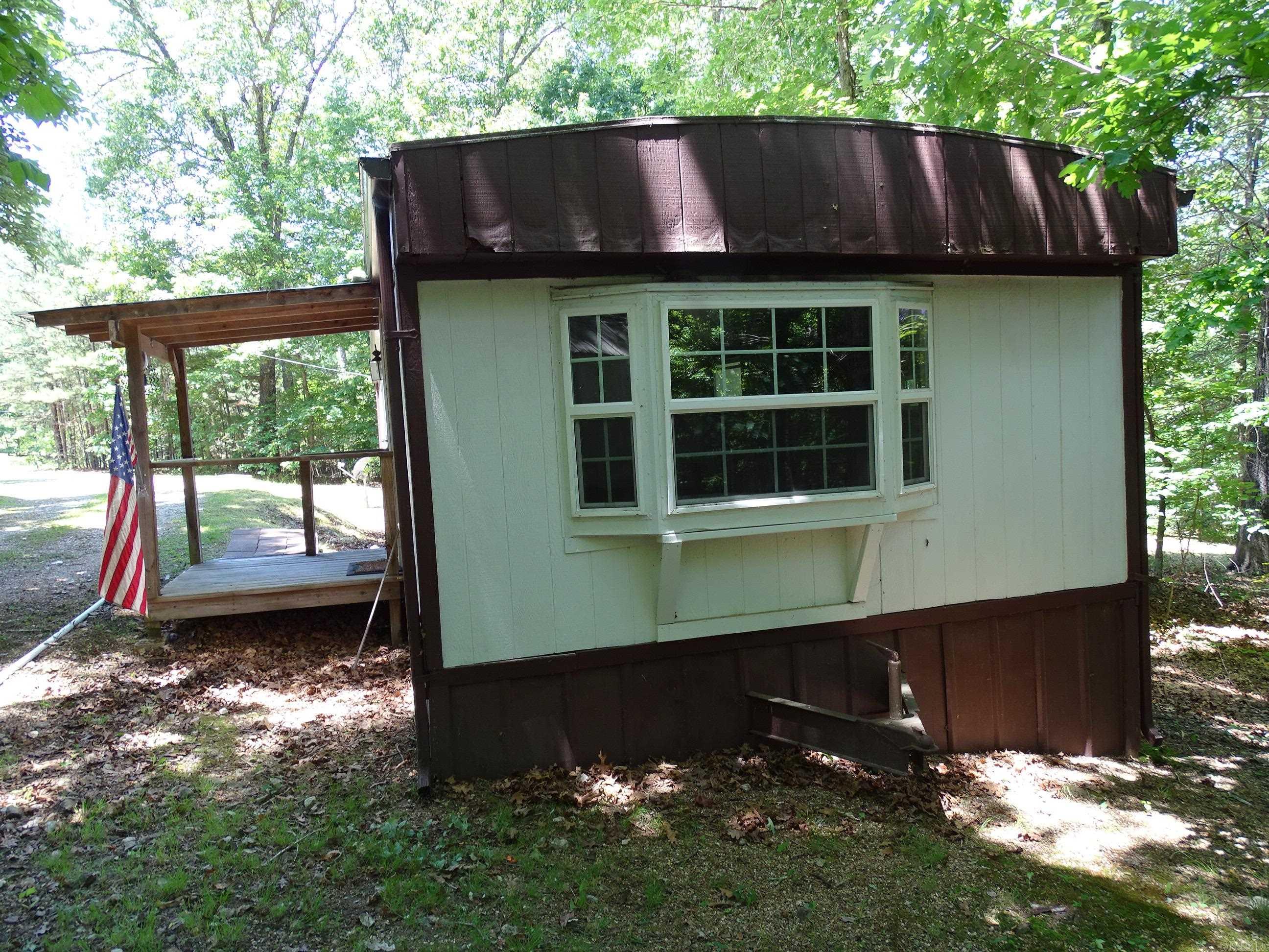 Magic Mountain - Residential