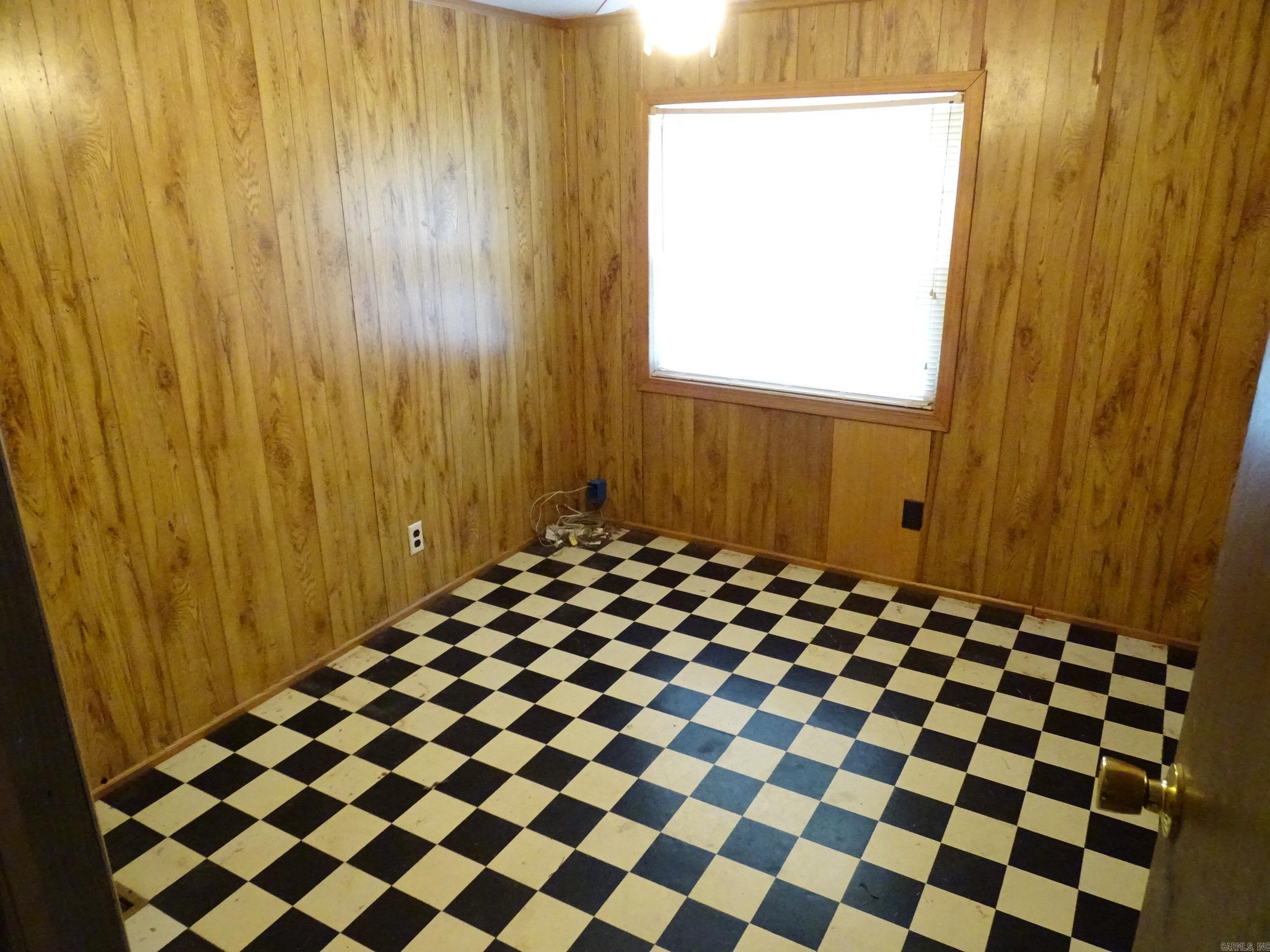 Magic Mountain - Residential