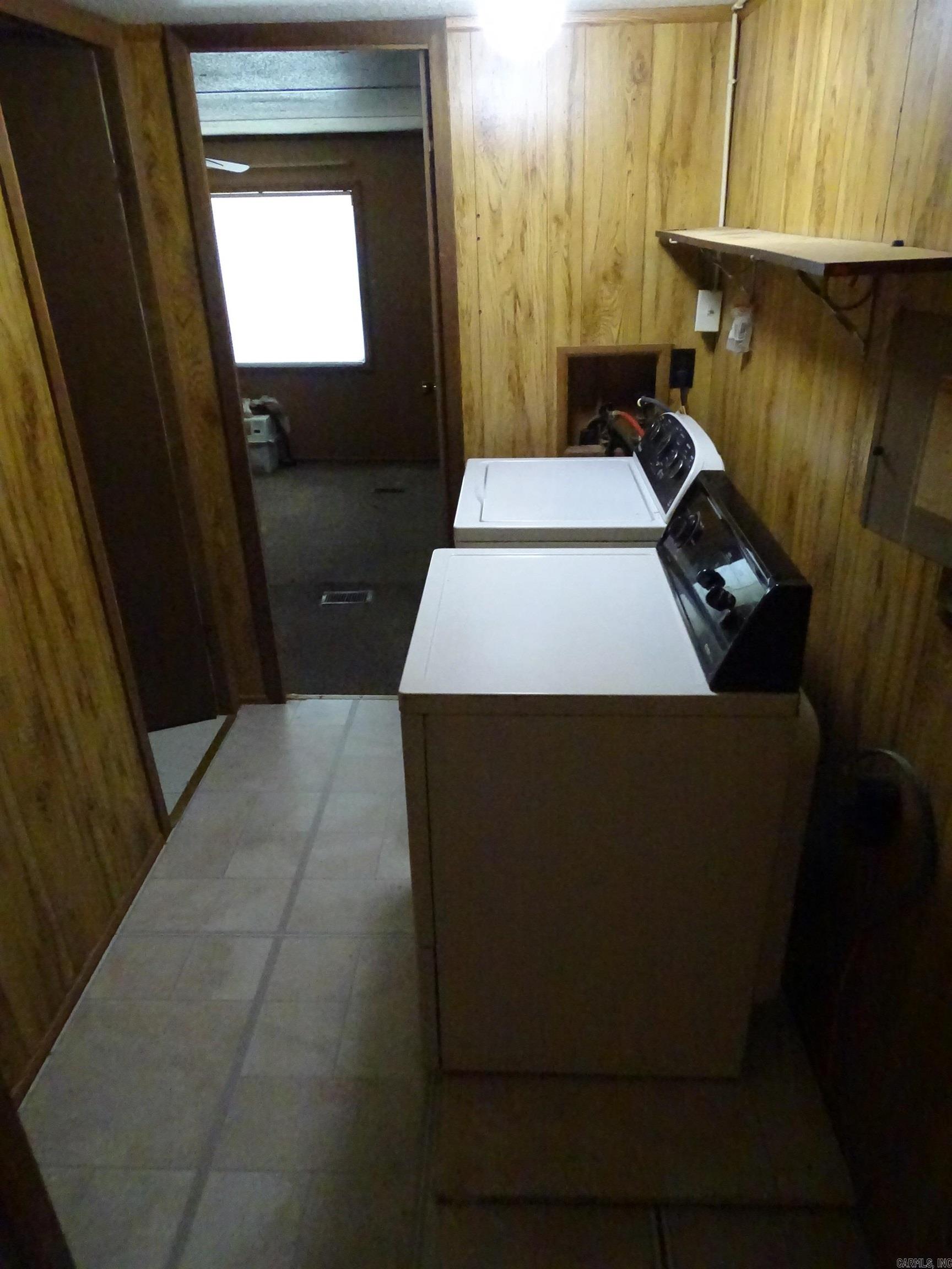 Magic Mountain - Residential