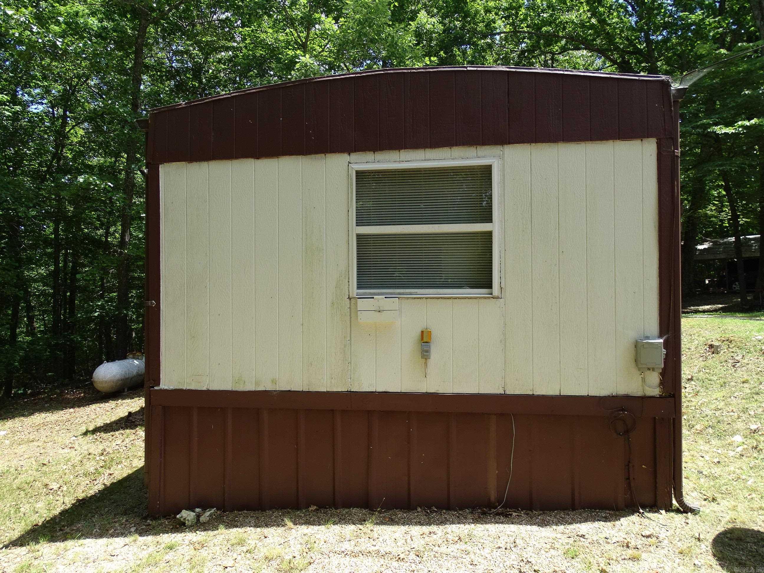 Magic Mountain - Residential