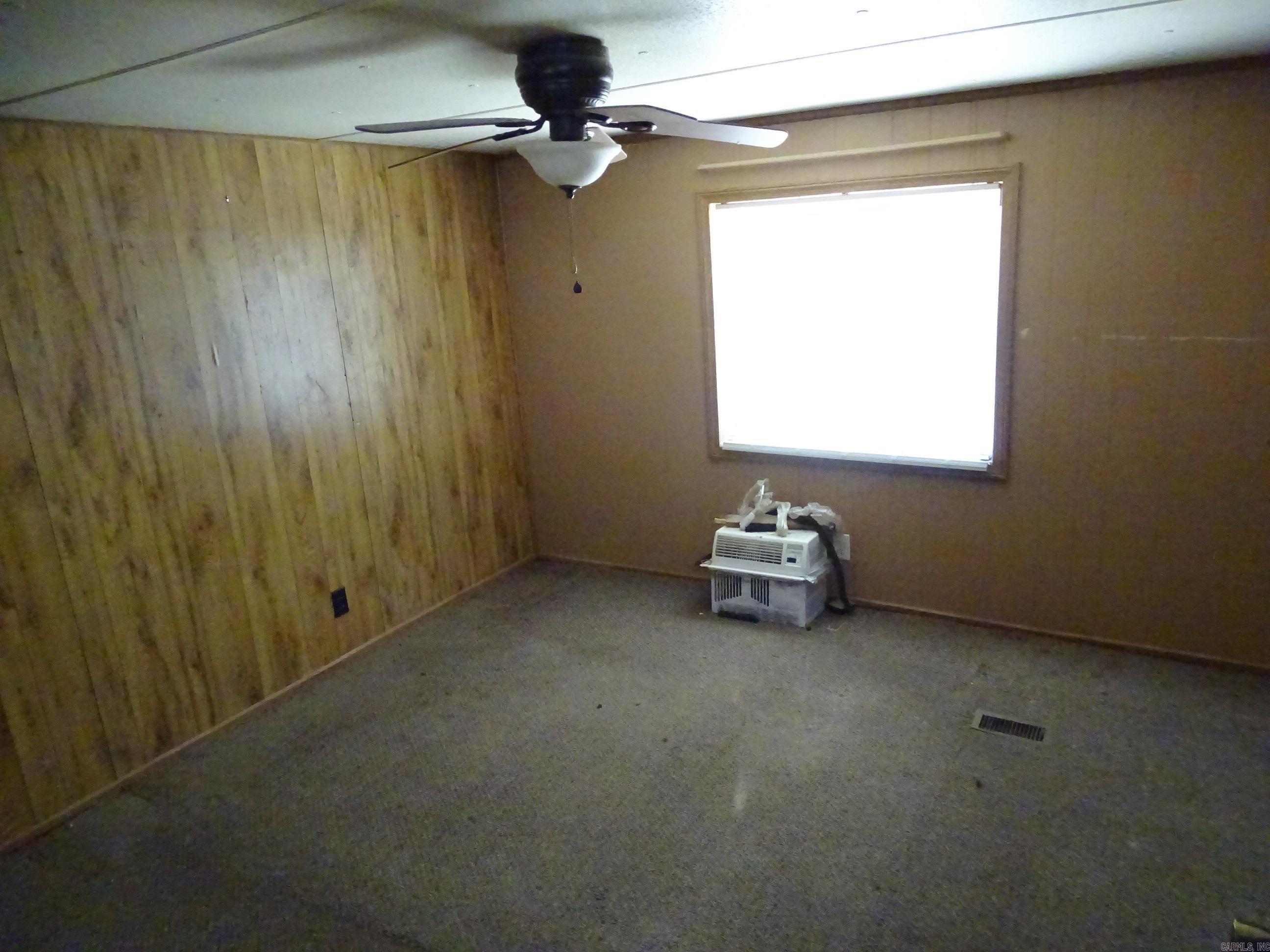 Magic Mountain - Residential