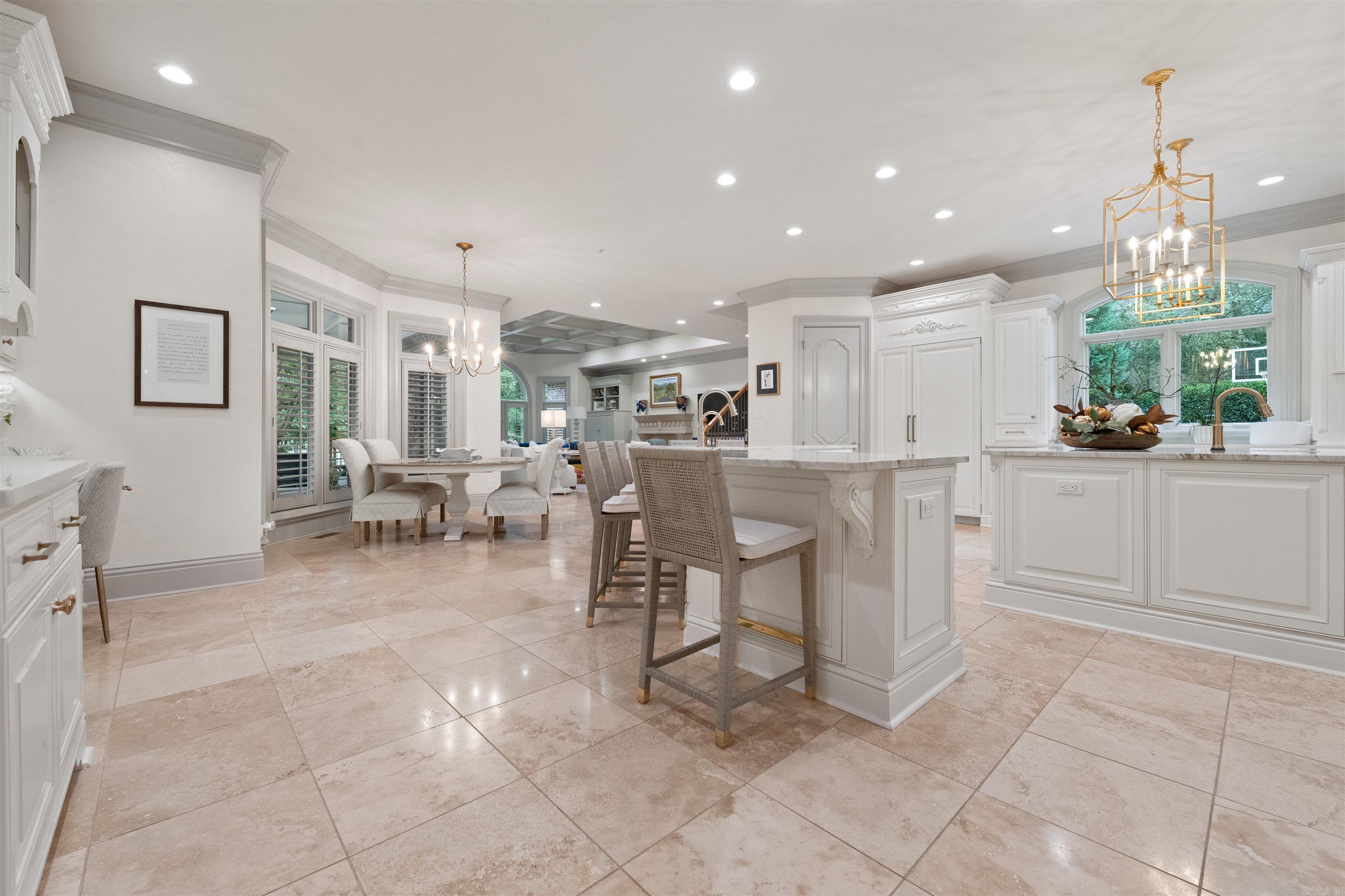 CHENAL VALLEY SOLOGNE CIRCLE - Residential