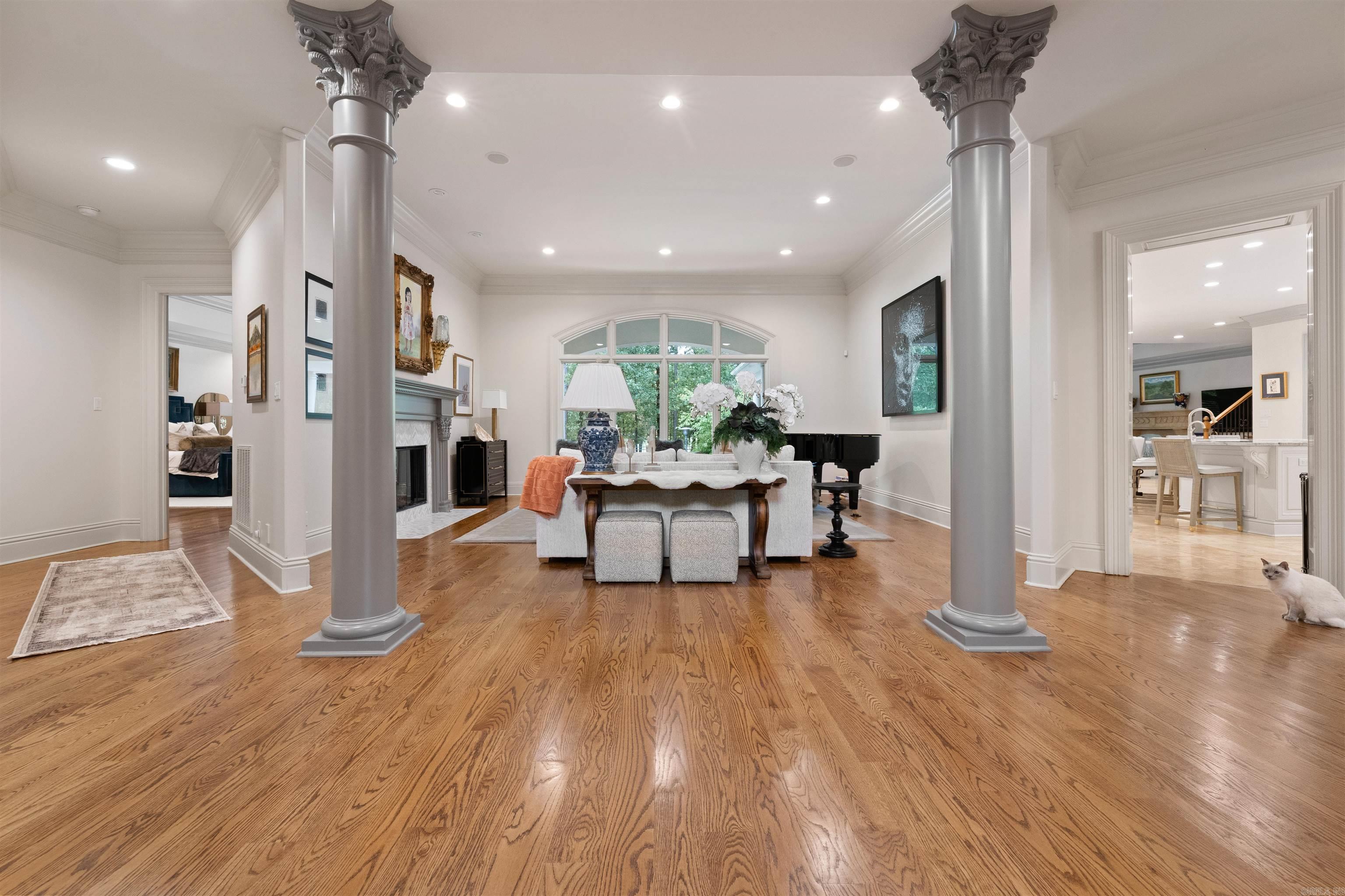 CHENAL VALLEY SOLOGNE CIRCLE - Residential