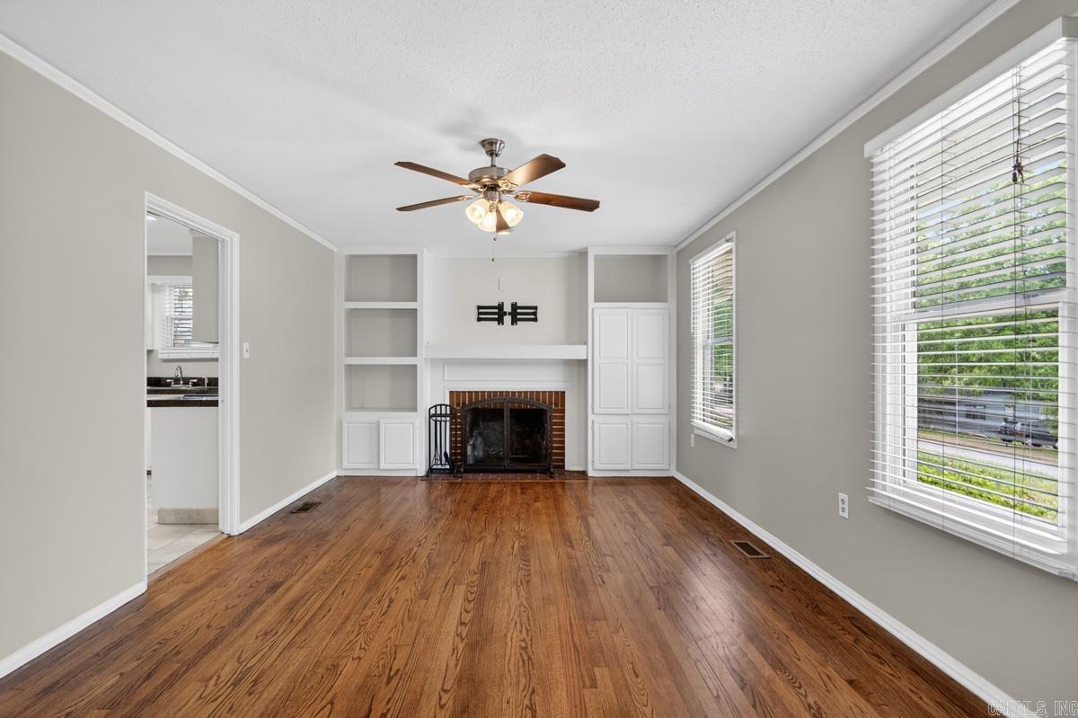 KAVANAUGH PLACE - Residential