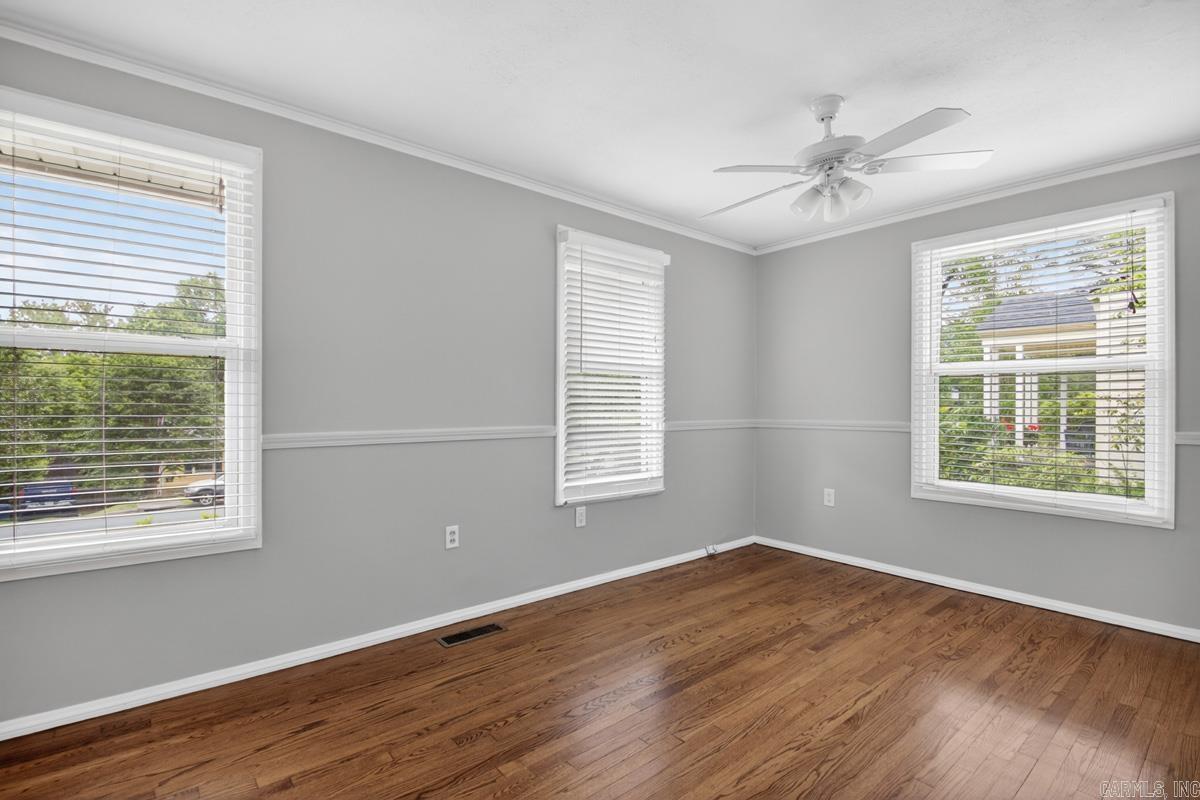 KAVANAUGH PLACE - Residential