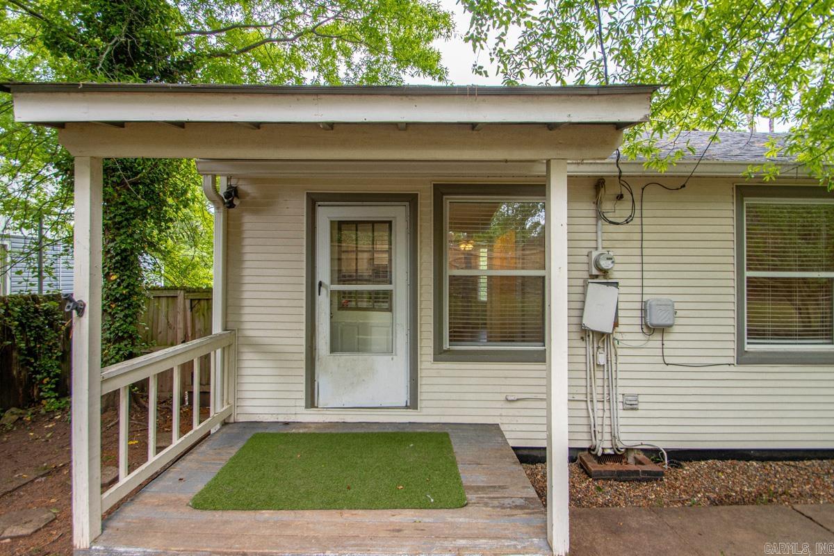 KAVANAUGH PLACE - Residential