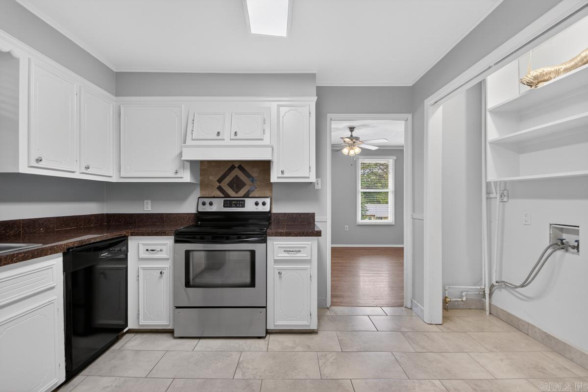 KAVANAUGH PLACE - Residential