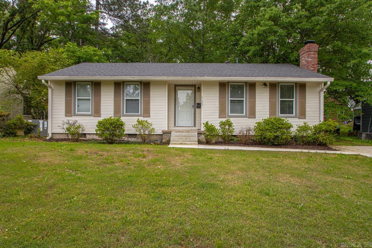 KAVANAUGH PLACE - Residential