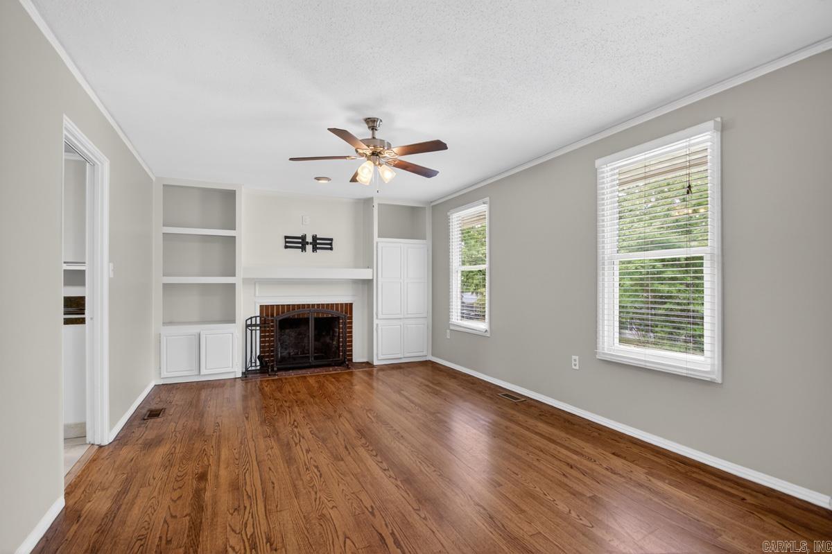 KAVANAUGH PLACE - Residential