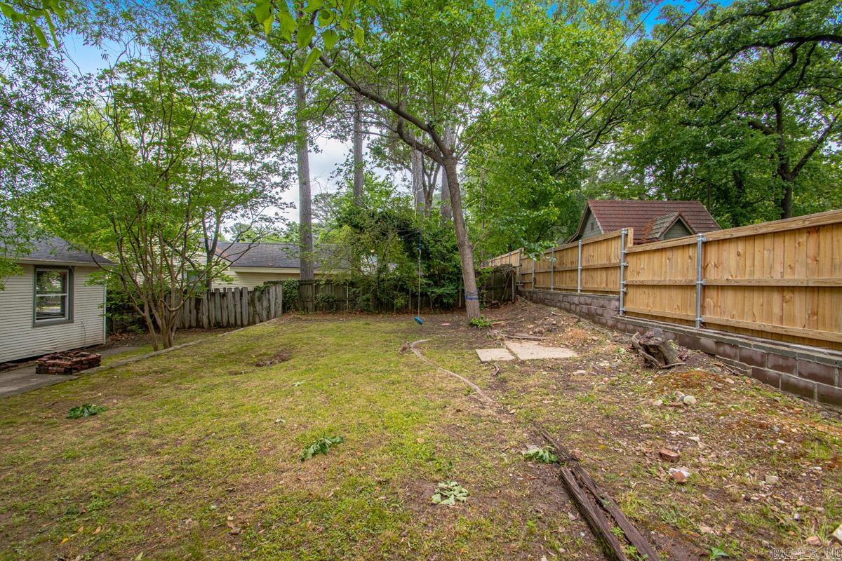 KAVANAUGH PLACE - Residential