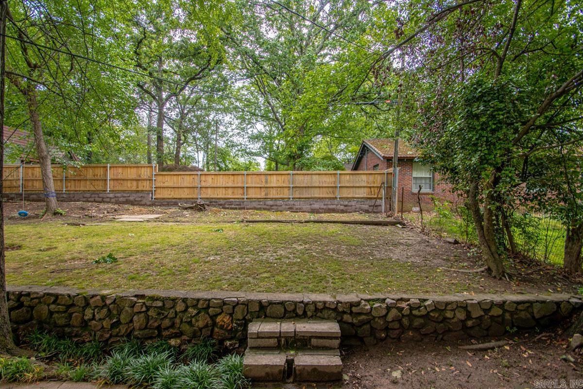 KAVANAUGH PLACE - Residential