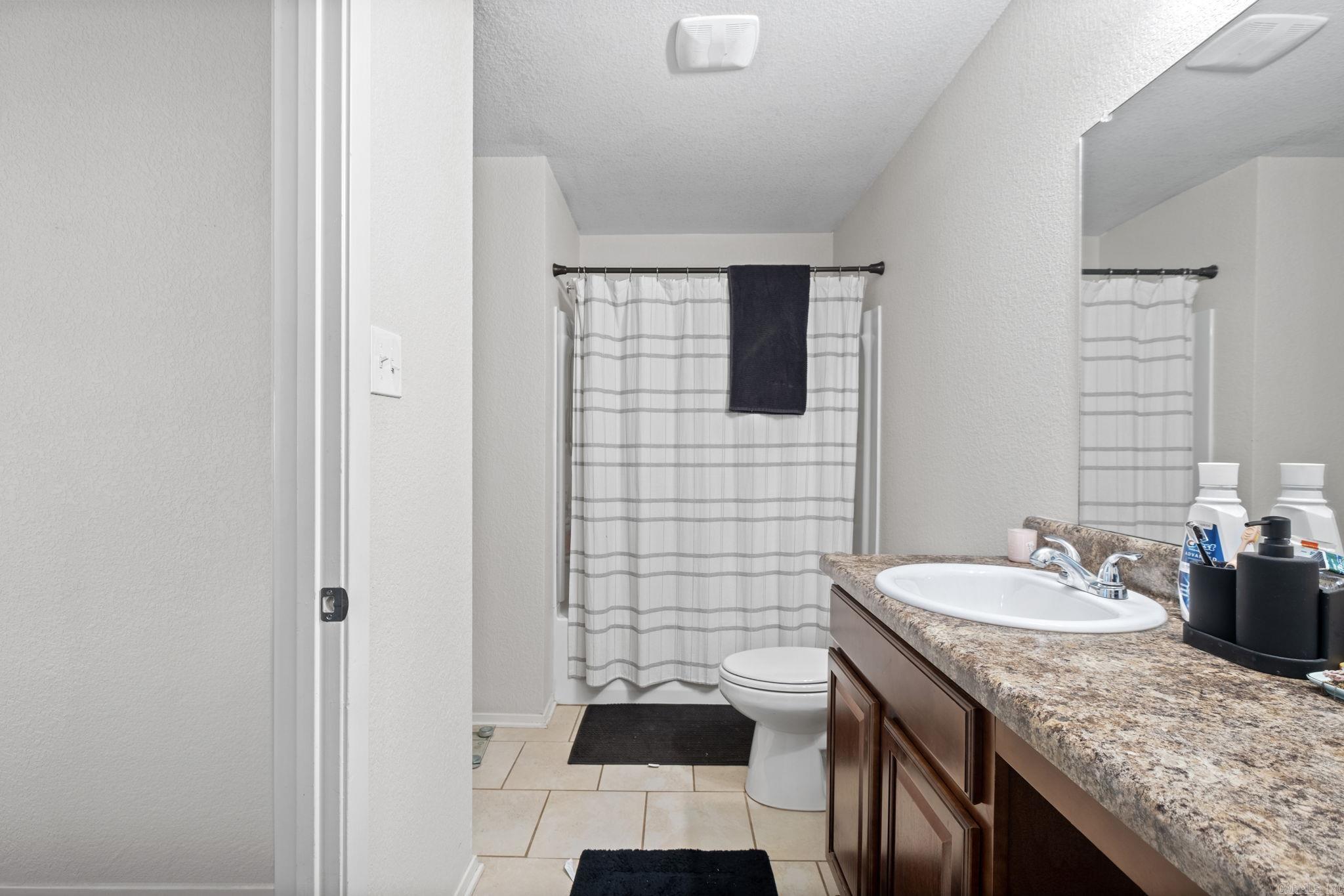 OAKLAND PARK - Residential