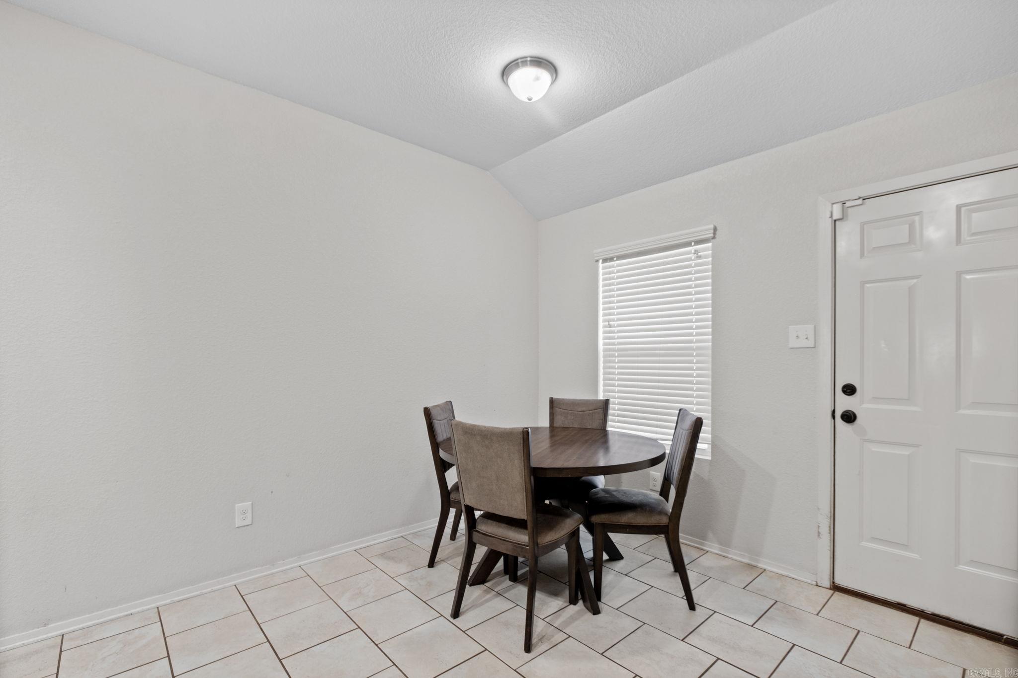 OAKLAND PARK - Residential