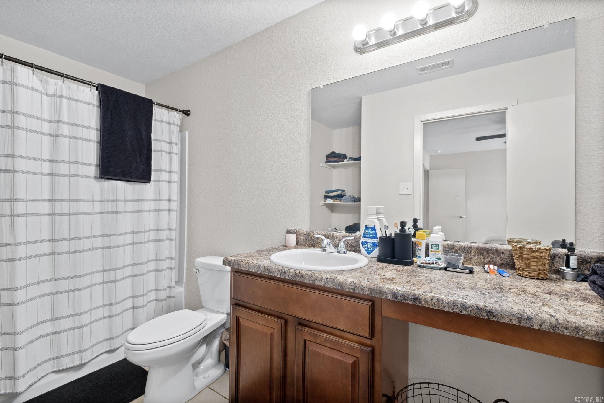 OAKLAND PARK - Residential