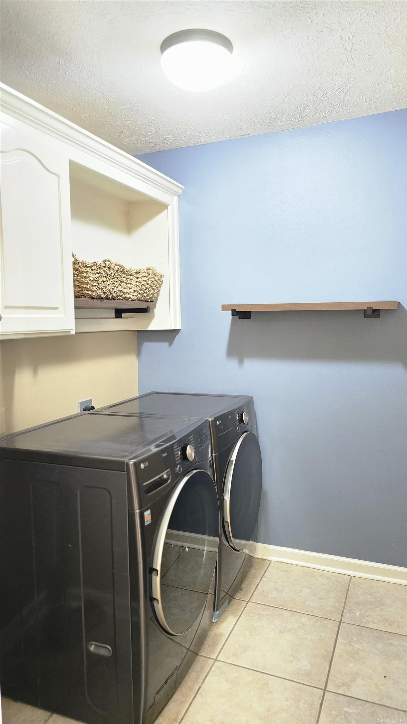 Club Creek - Residential