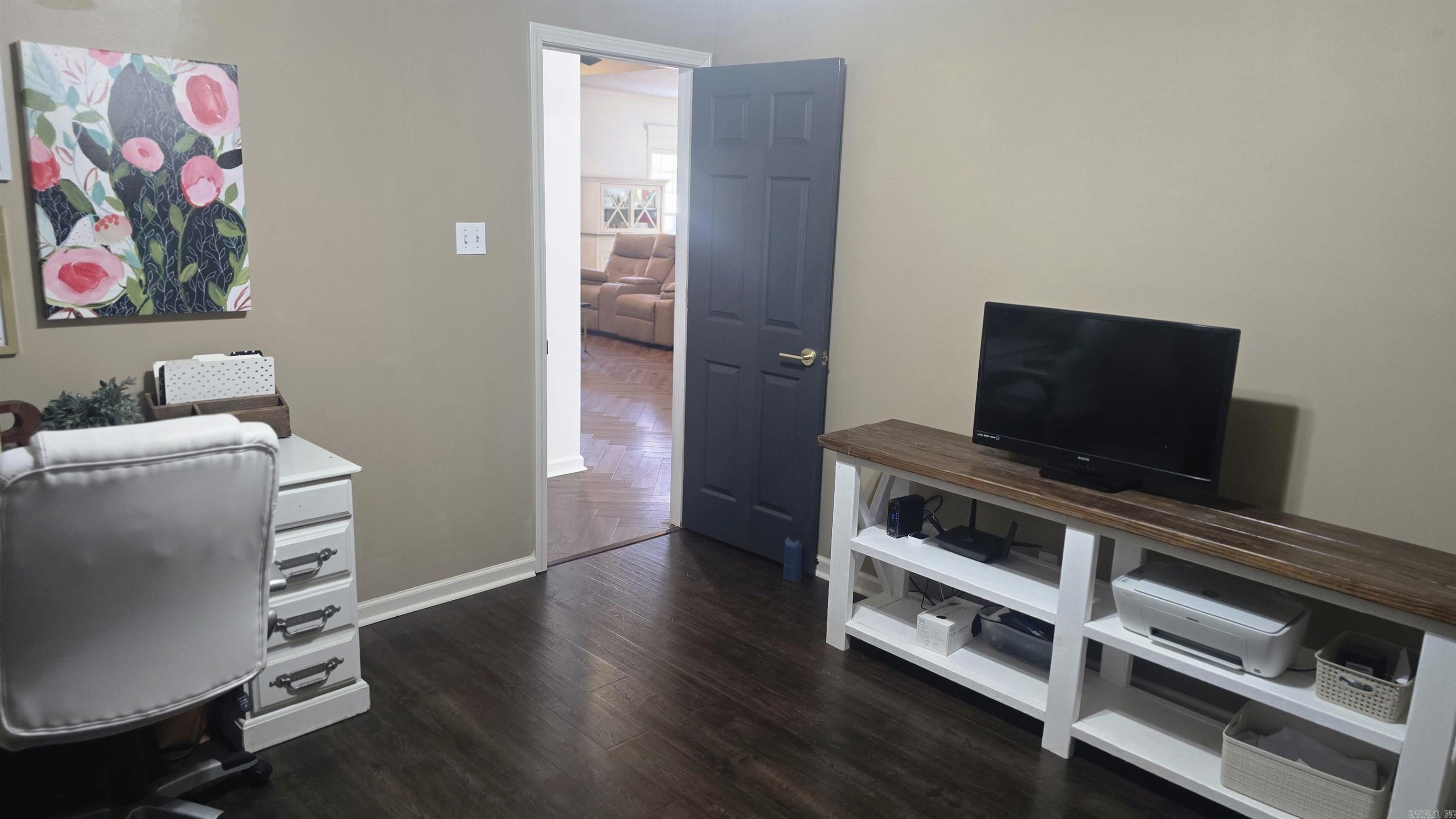 Club Creek - Residential