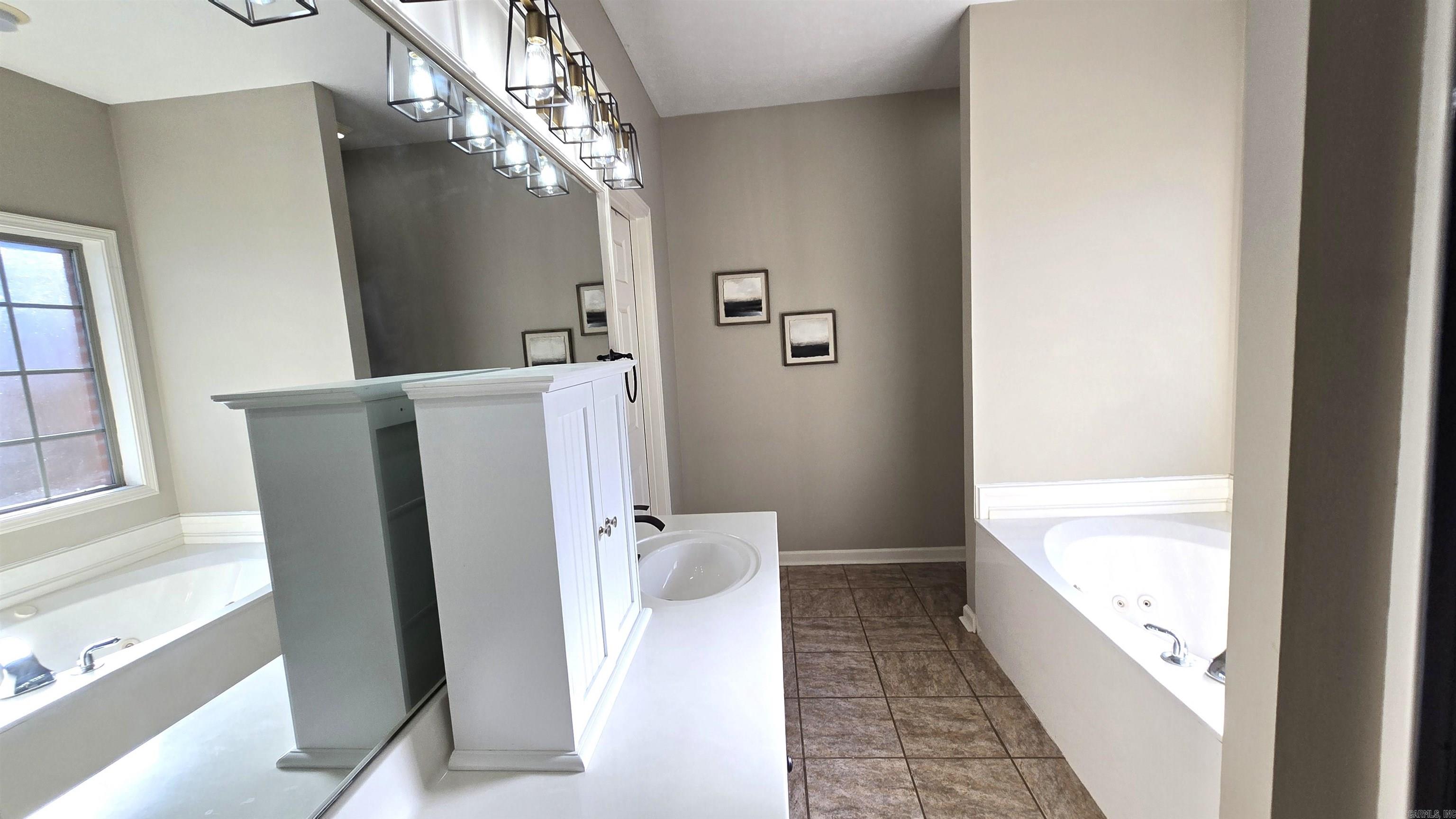 Club Creek - Residential