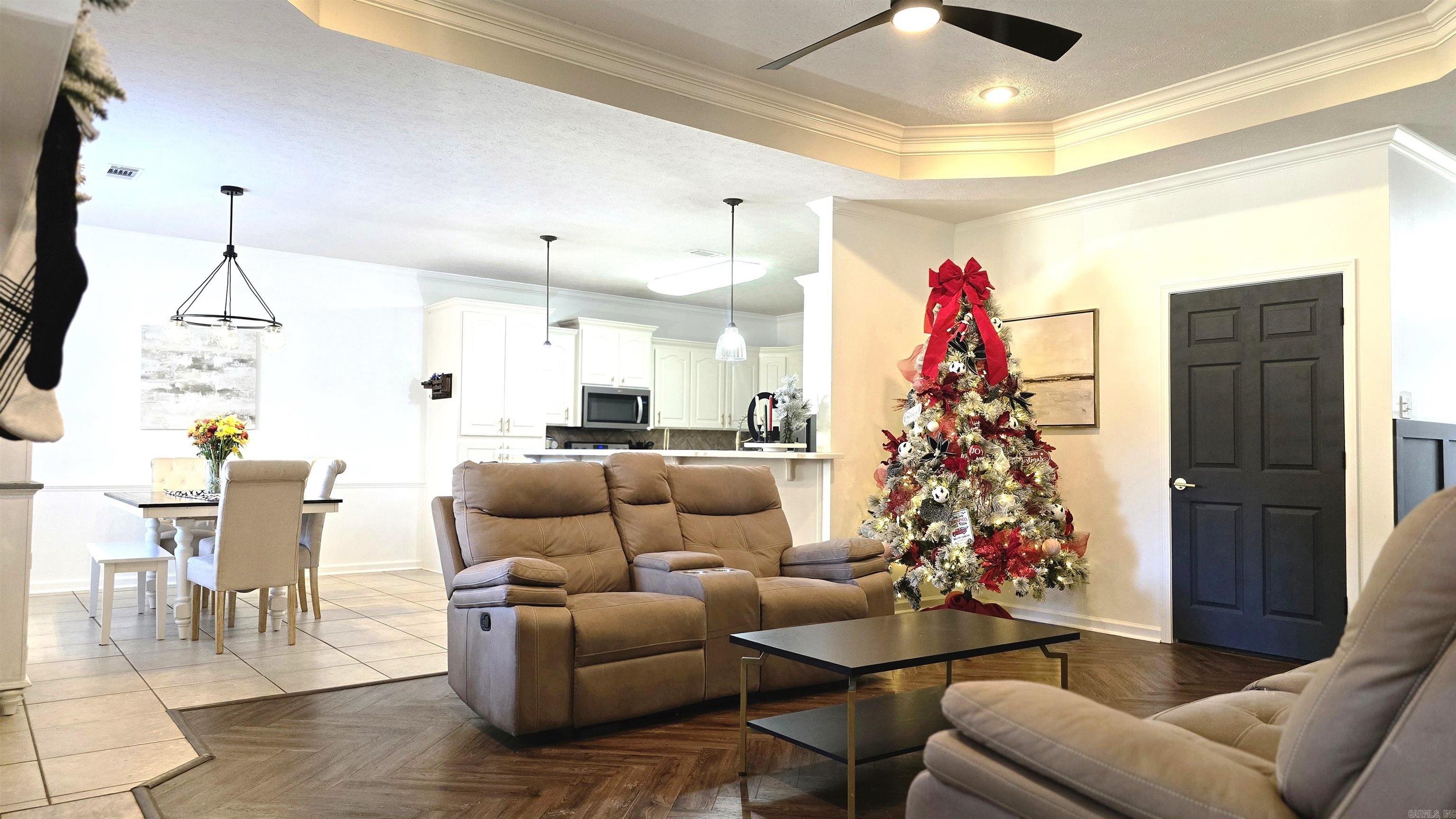 Club Creek - Residential