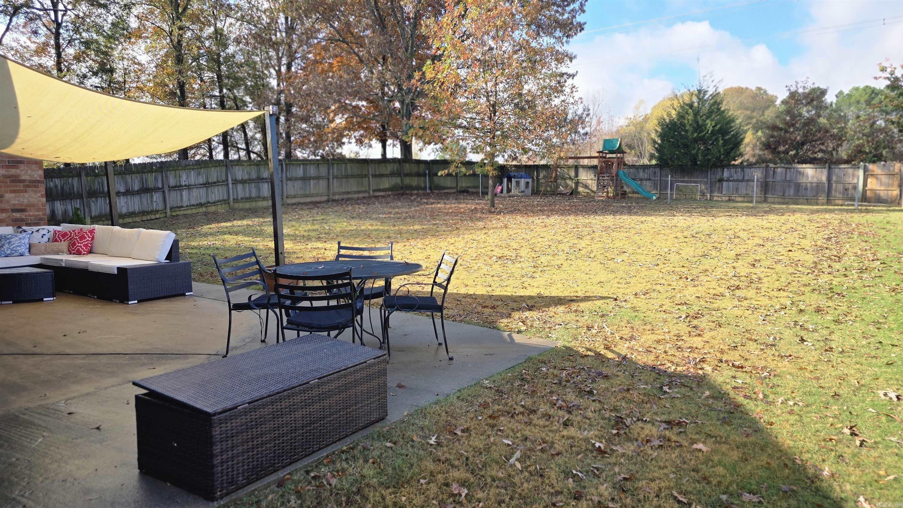 Club Creek - Residential