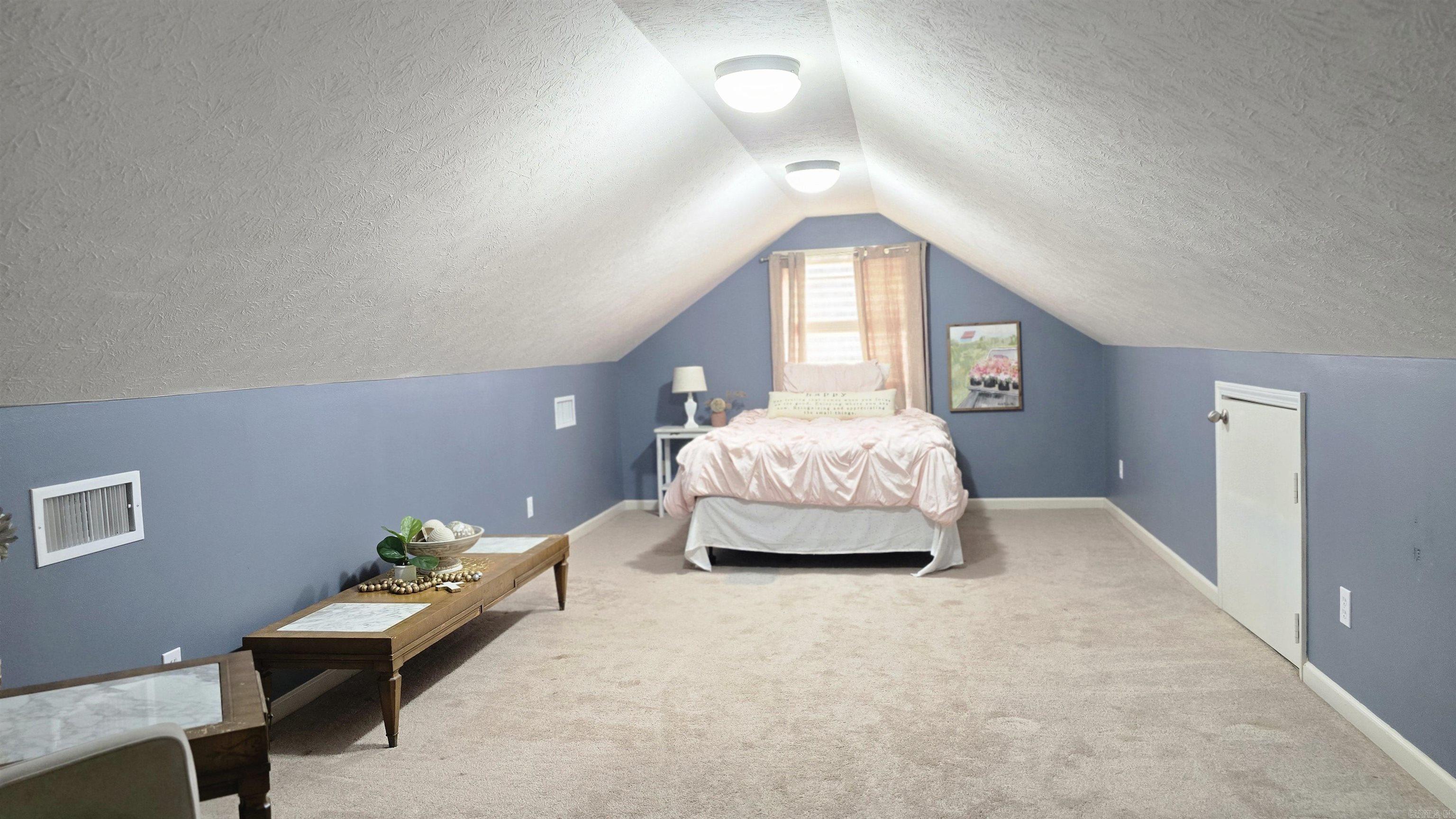 Club Creek - Residential