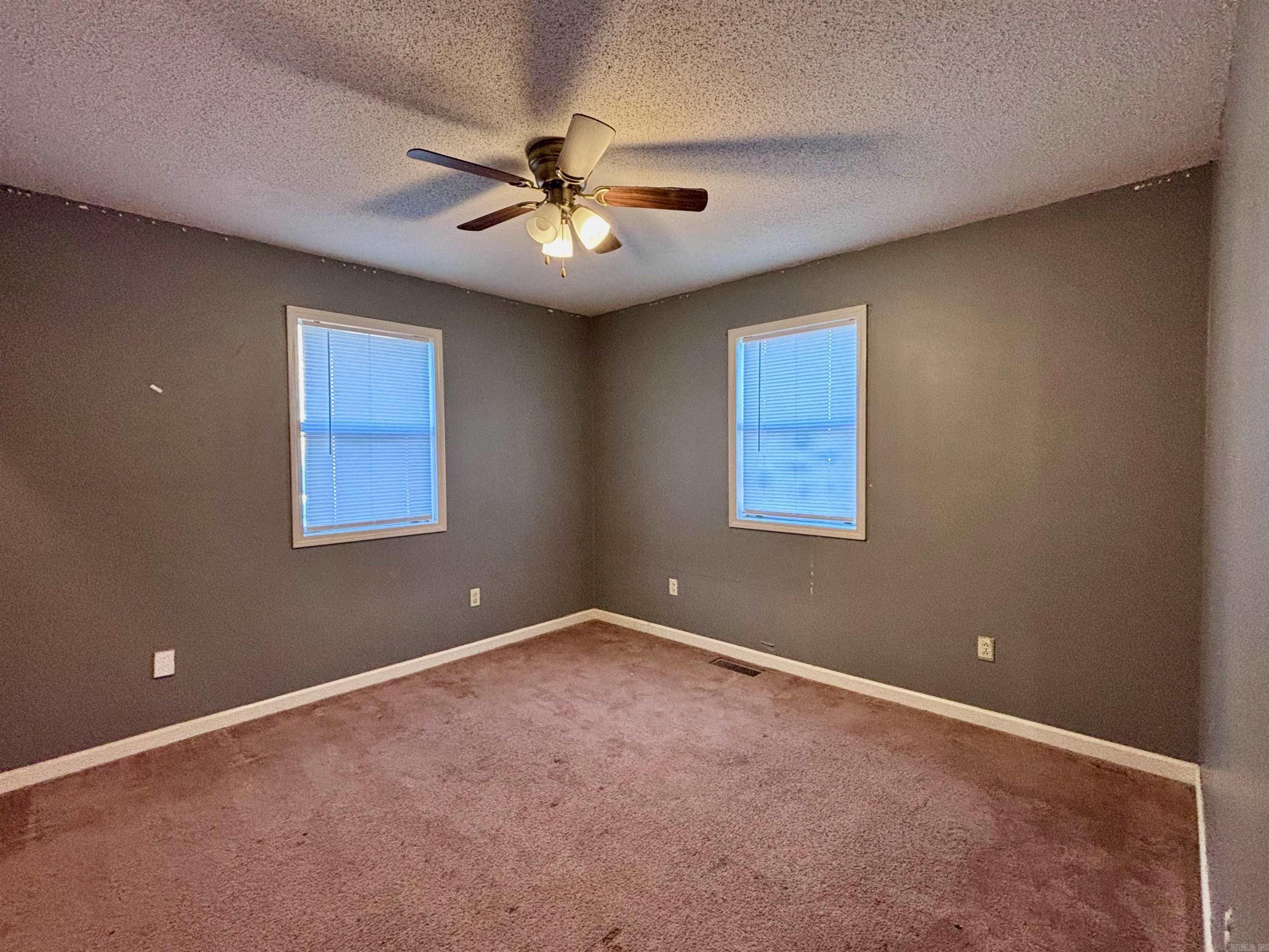 FONTAINES - Residential