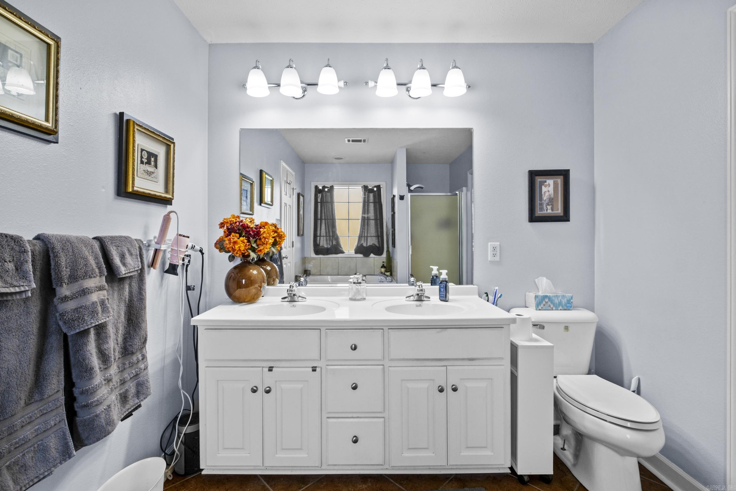 WILHELMINA COVE - Residential